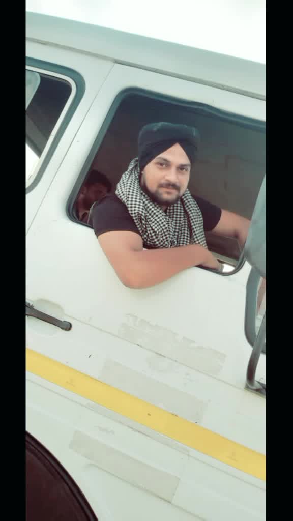 @Gopy Nirman Singh