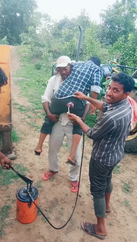 @వెంకీ