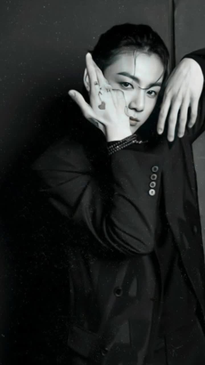 @LadyJunkook