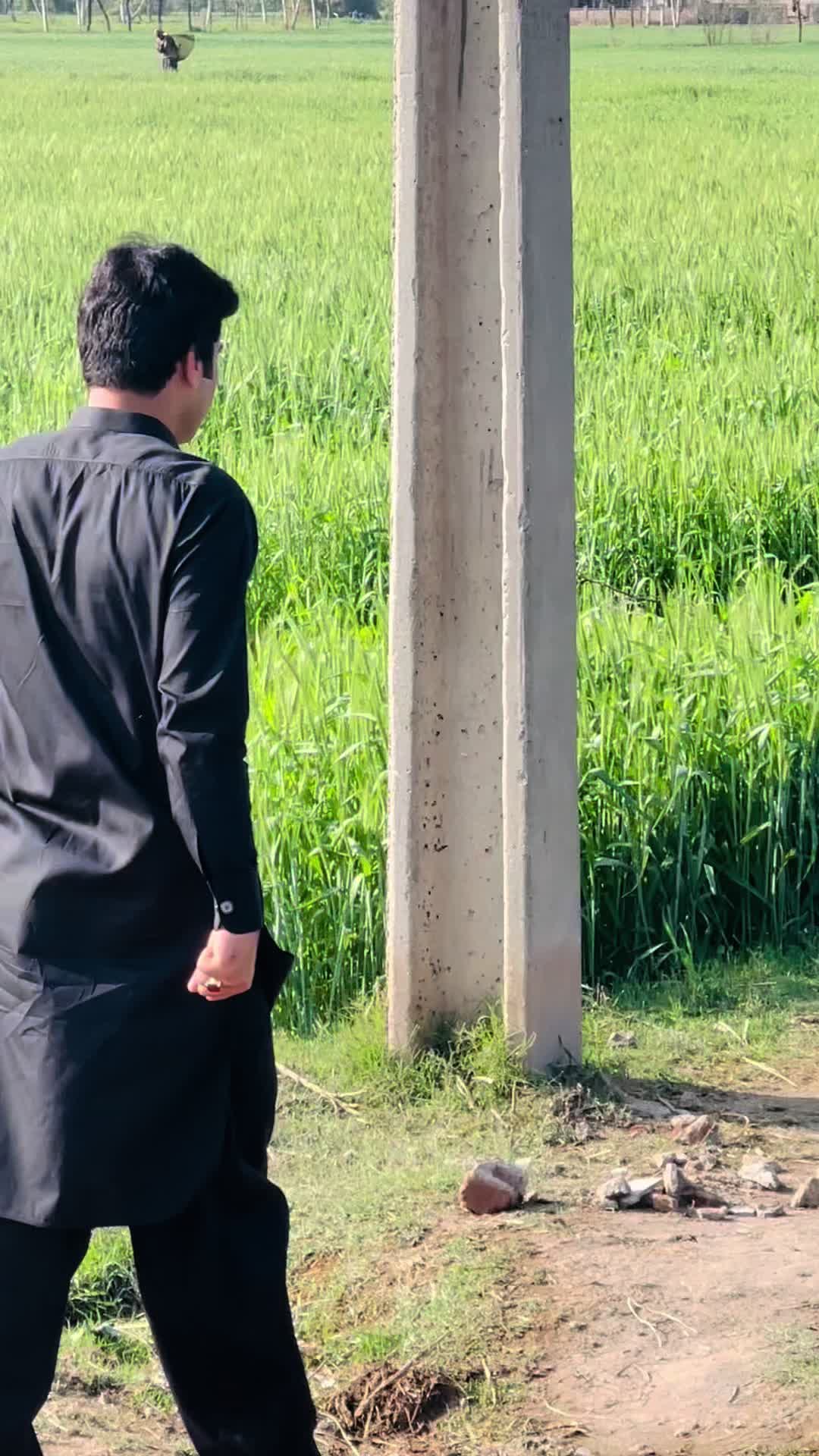 @🍁حسنین تاجےکا