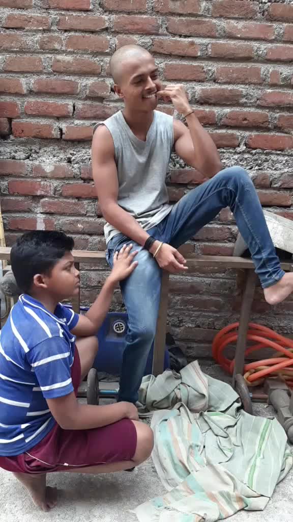 @it's_nikhil