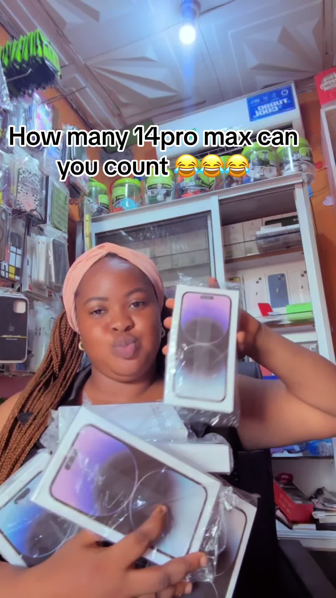 @auntyamori_iphonestore