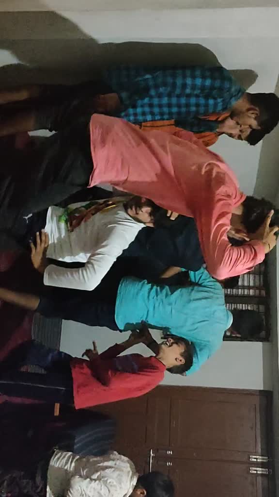 @Mahakal ka ladloo🥰