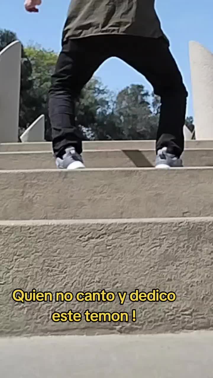 @TheP o L A K o