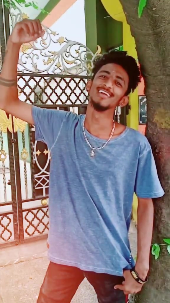 @F&oslash;x__❤👑