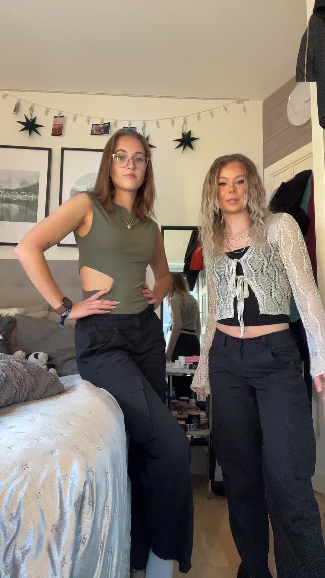 @Bella