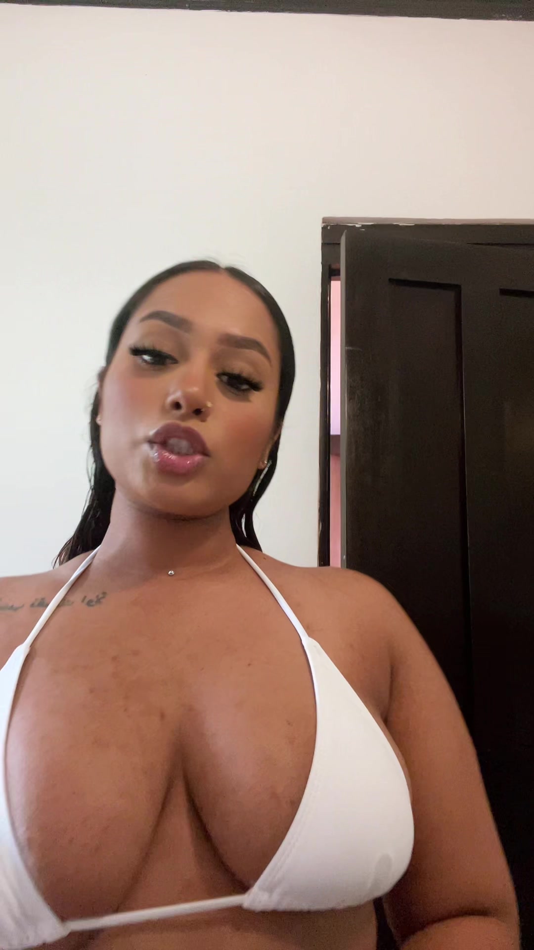 @celecia