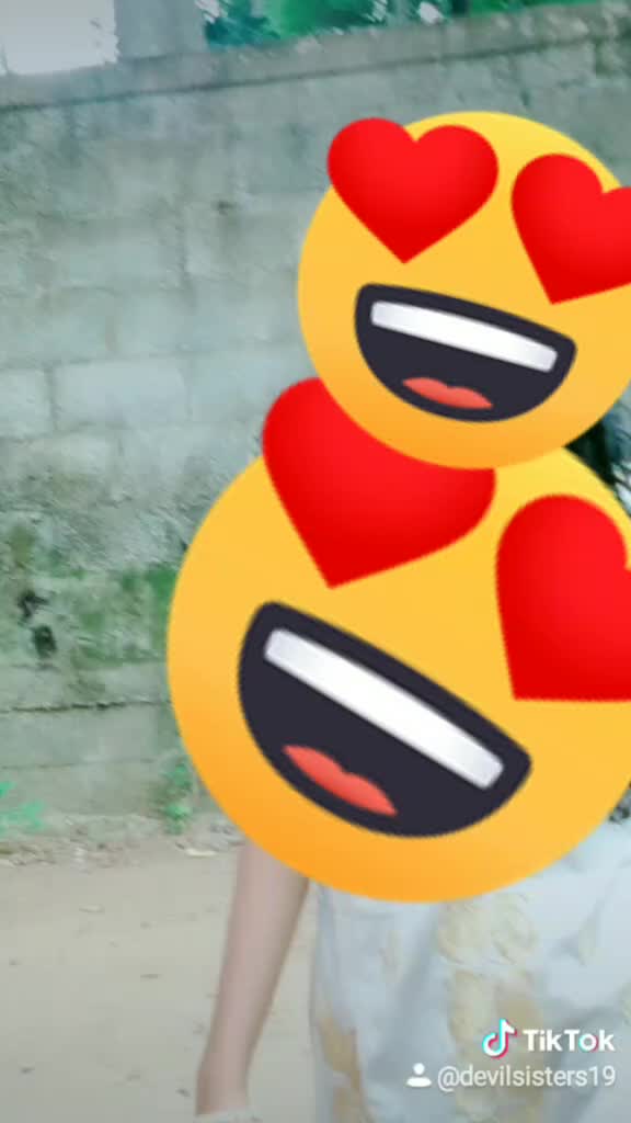 @Sneha _ Achu ๐ญ