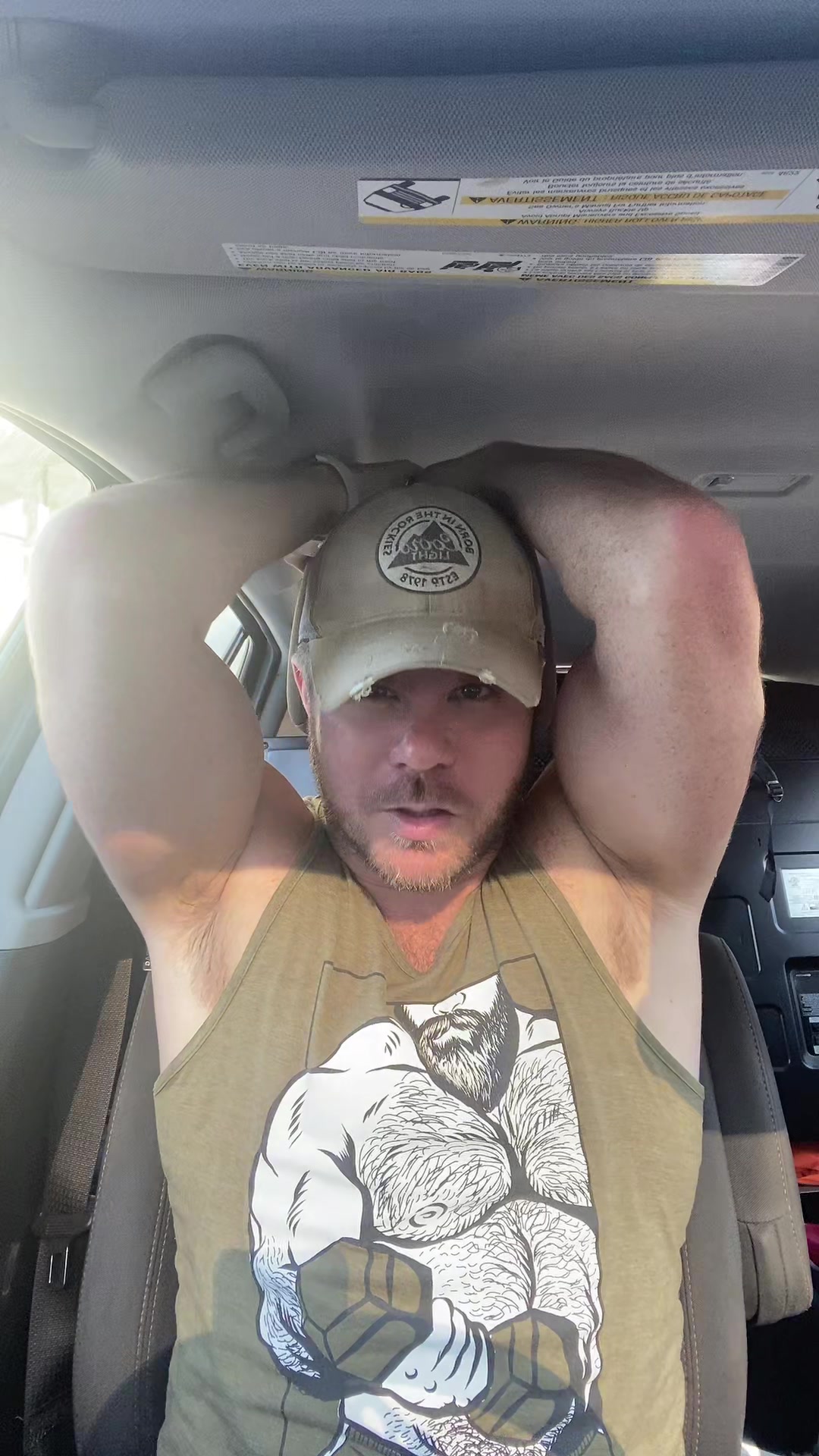 @Jakethafuzzball