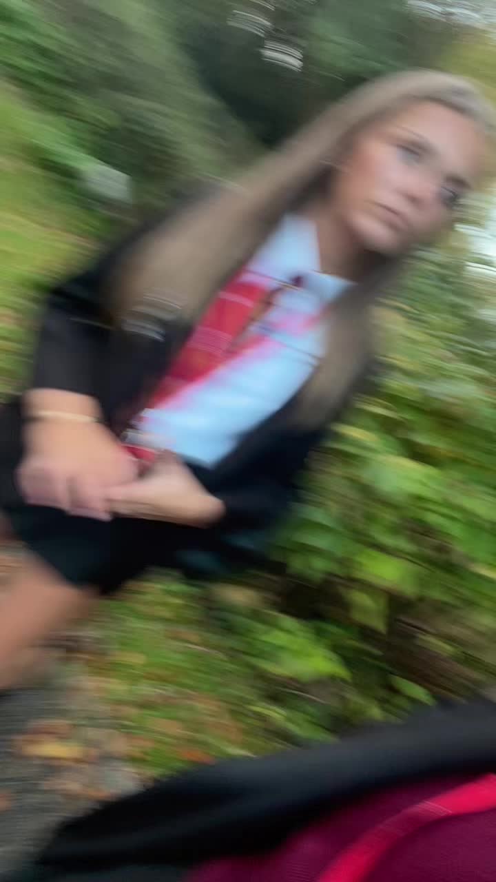 @godmdksjsnsj