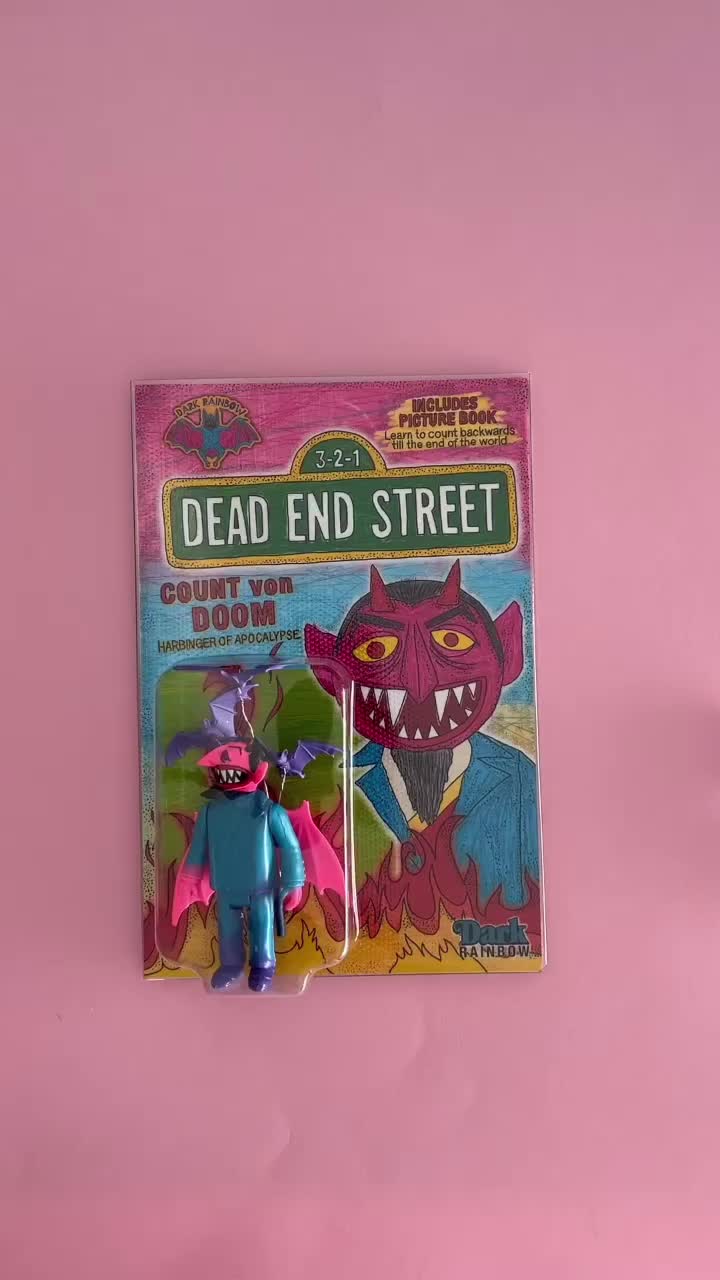 @DarkRainbowToys