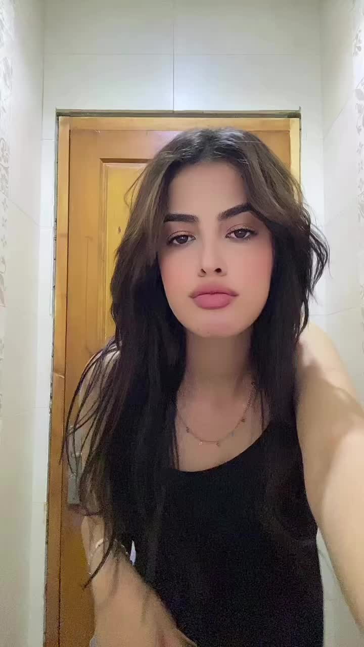 @rou2ee._