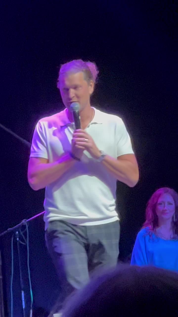 @Lindsey