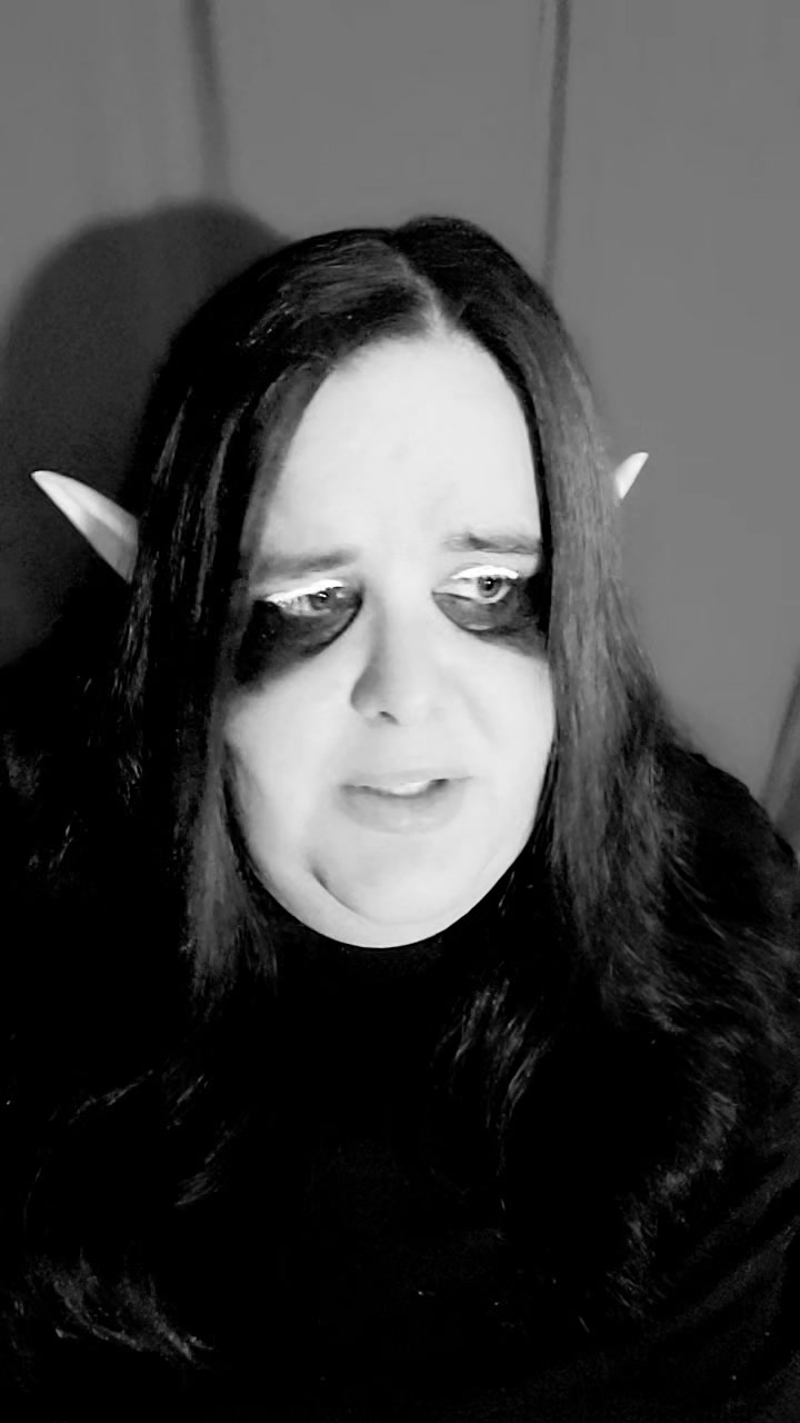 @Hellen the Demon