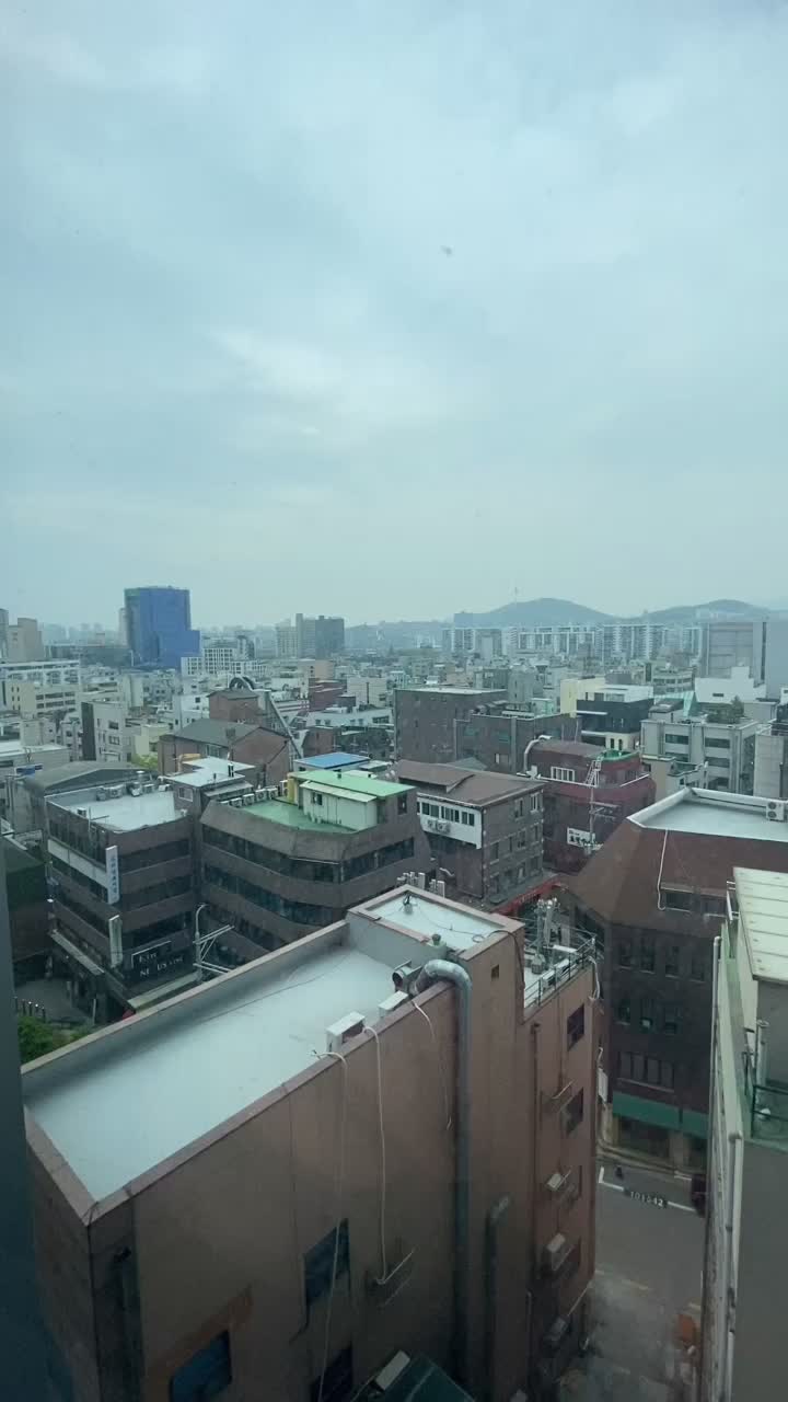 @던밀스