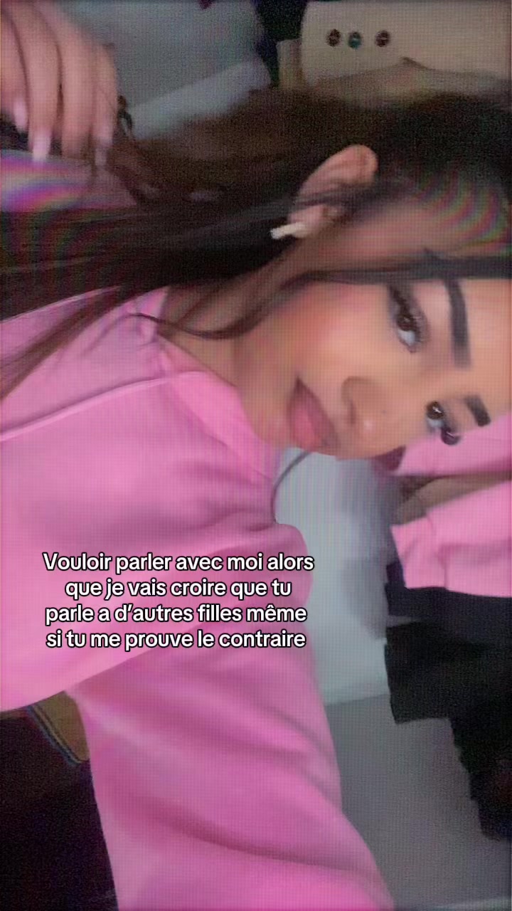 @Myriam ᥫ᭡