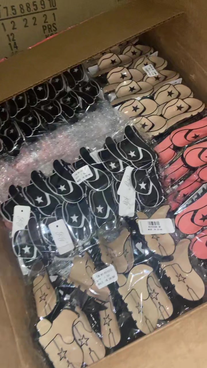 @GAL APPAREL CO