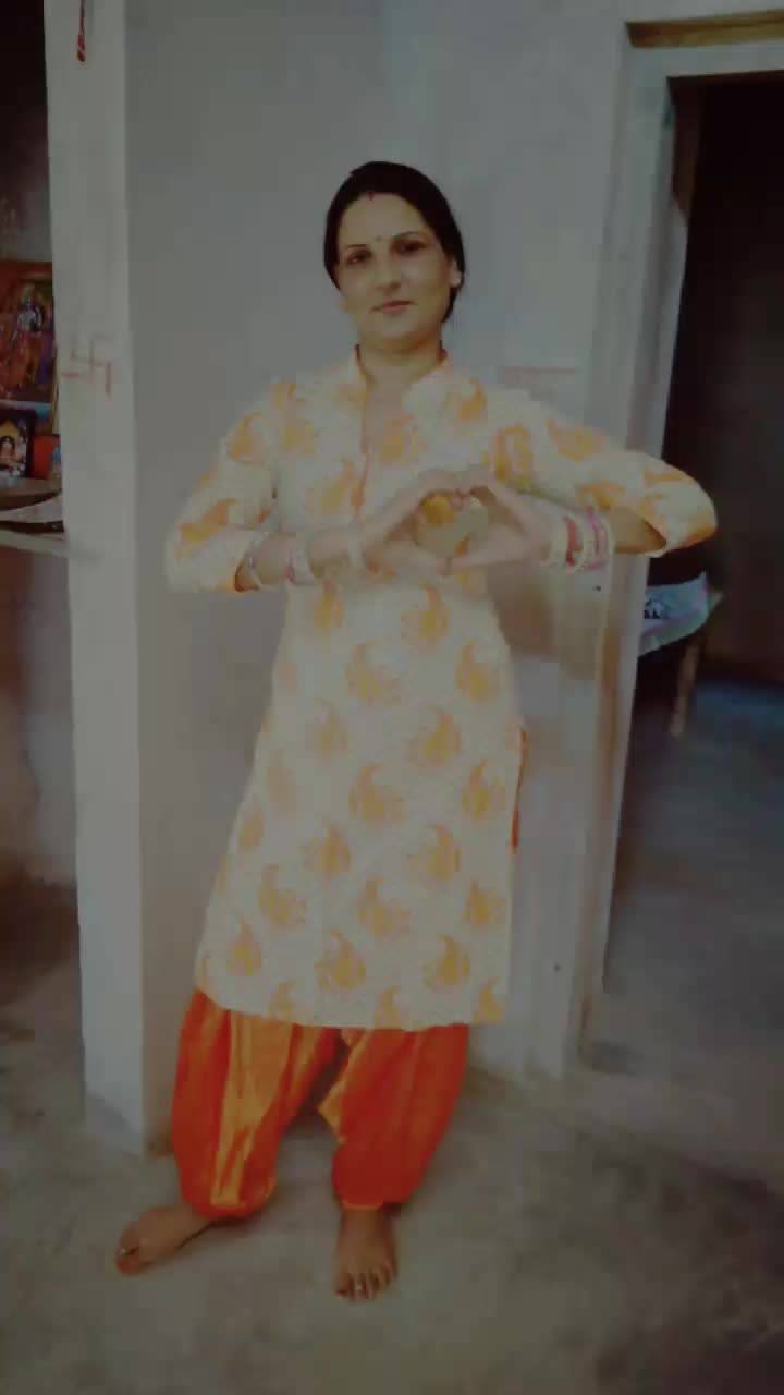 @Soniyacutee