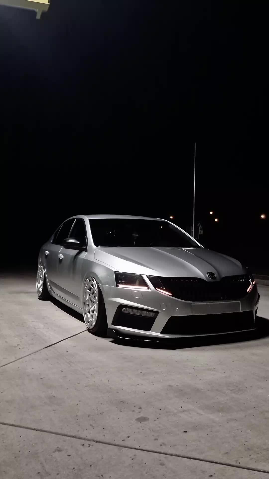 @robert.ko