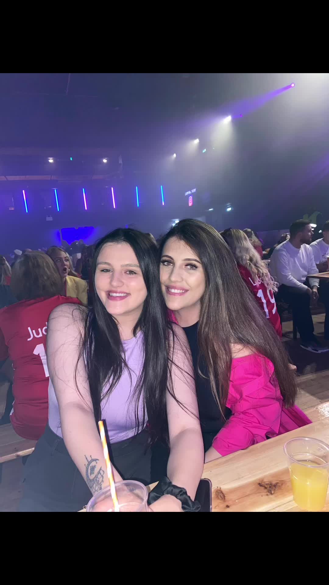 @thefasisters_