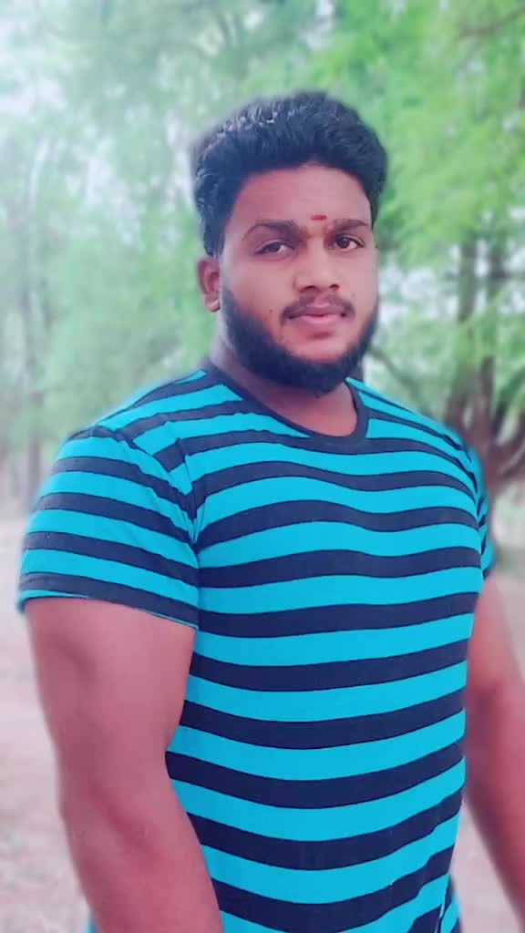 @தனிமையின் காதலன் 🖤