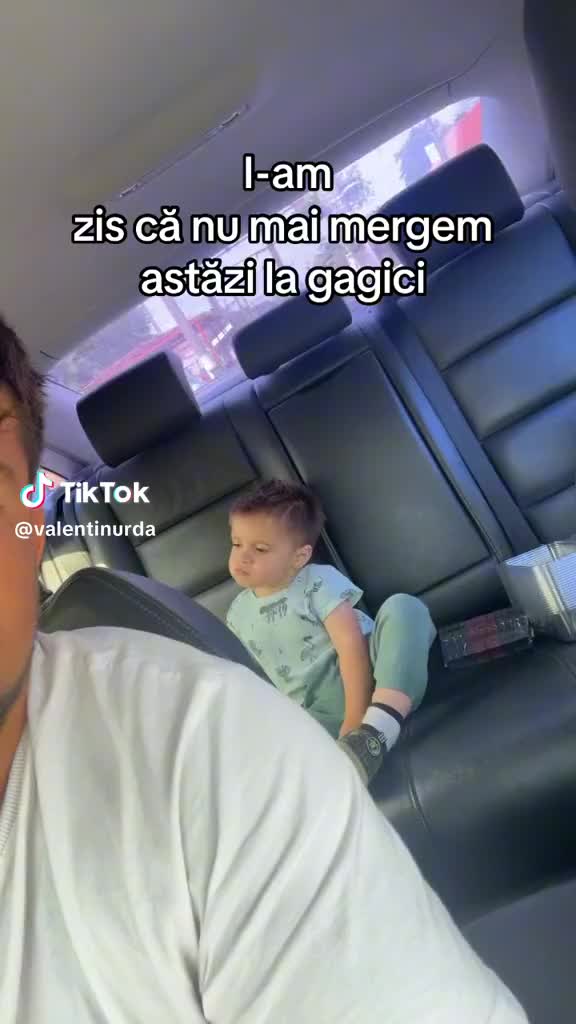 @AdeLina🙃
