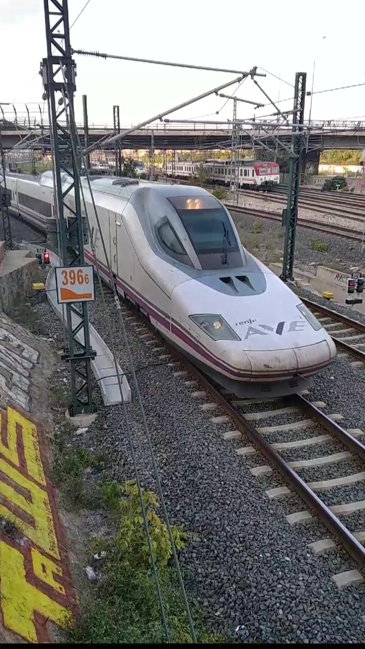 @Emanuel🚆