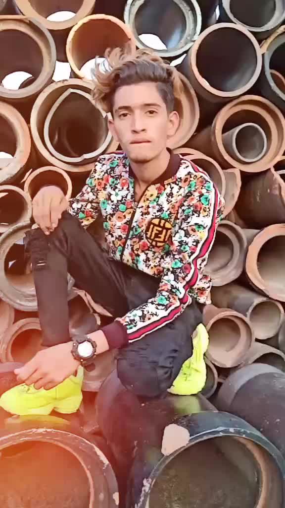 @🤴T E A M STYLO🤙 03
