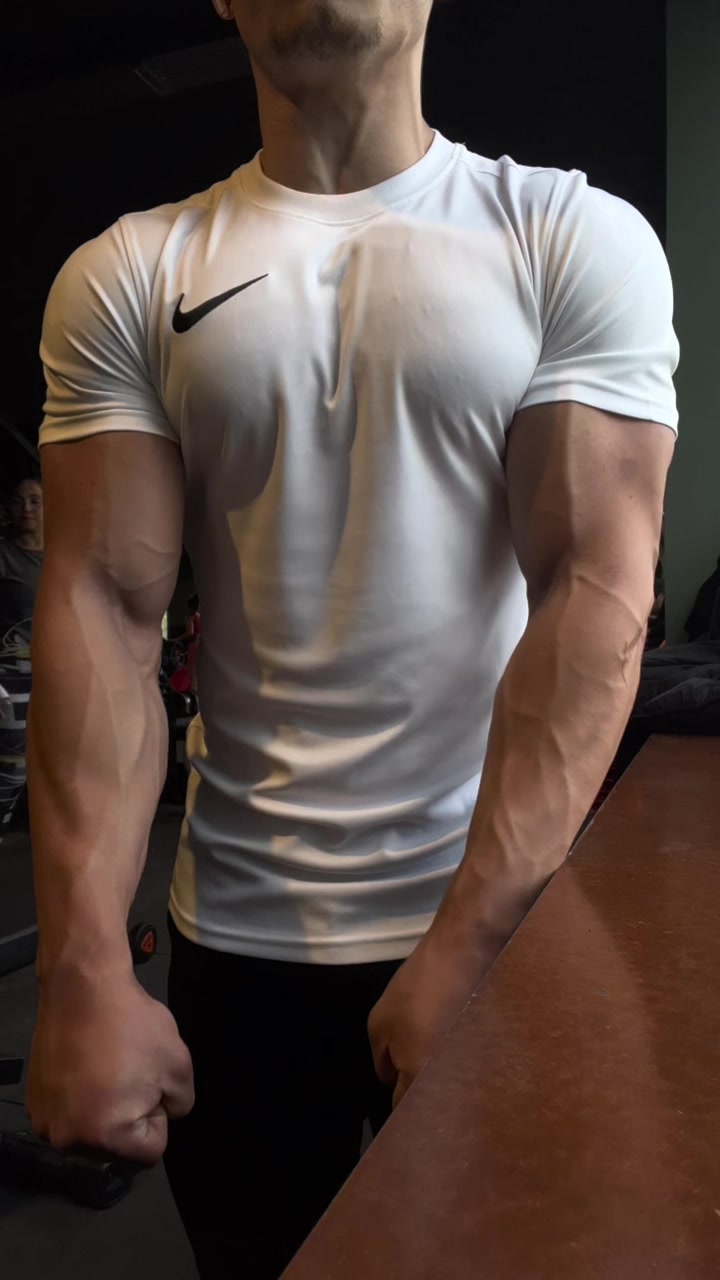 @Thomaaaw