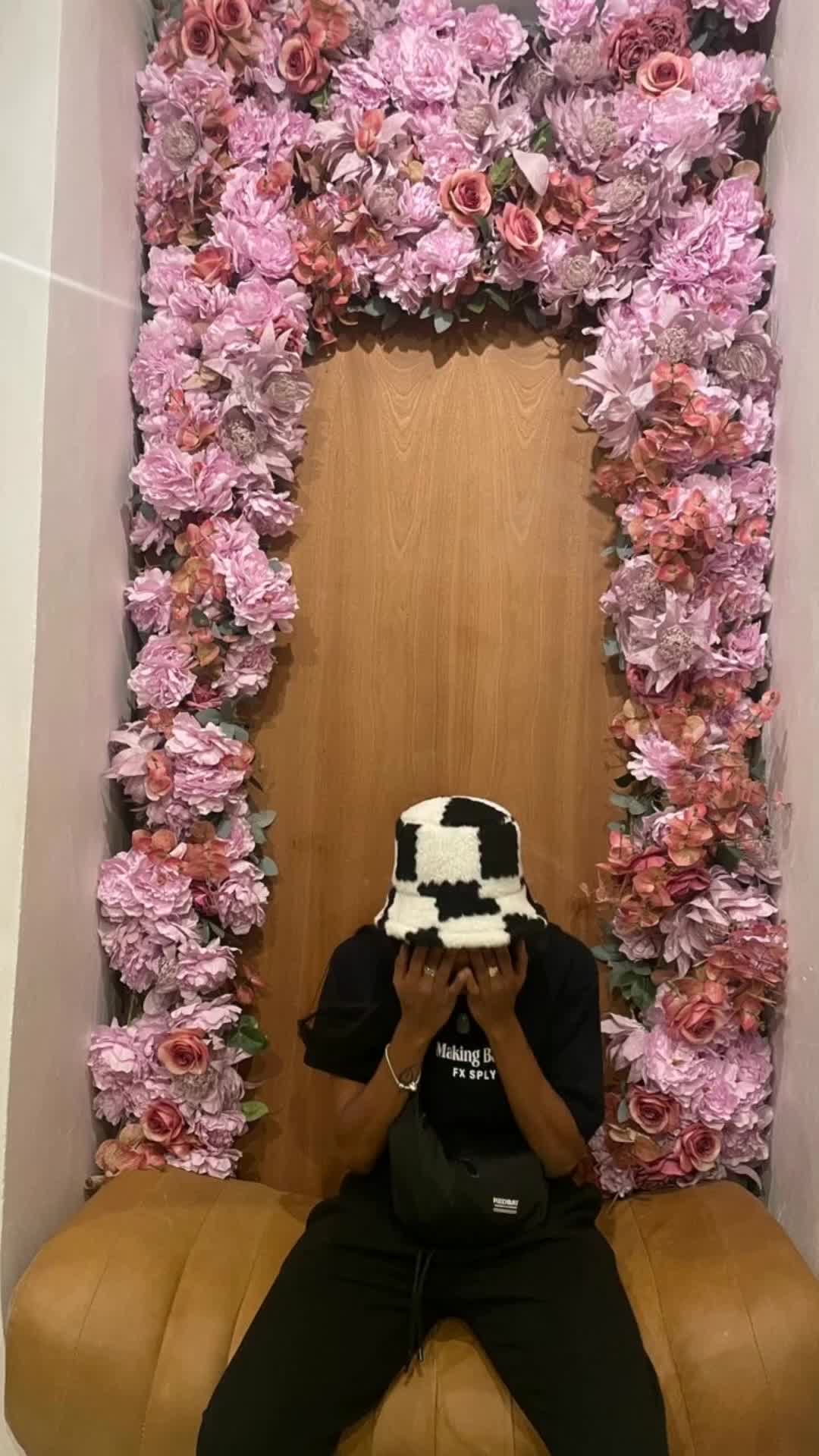 @Jaadery
