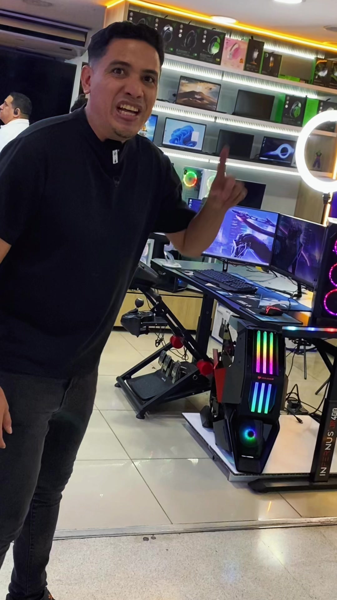 @VIVA Digital / PC Gamers