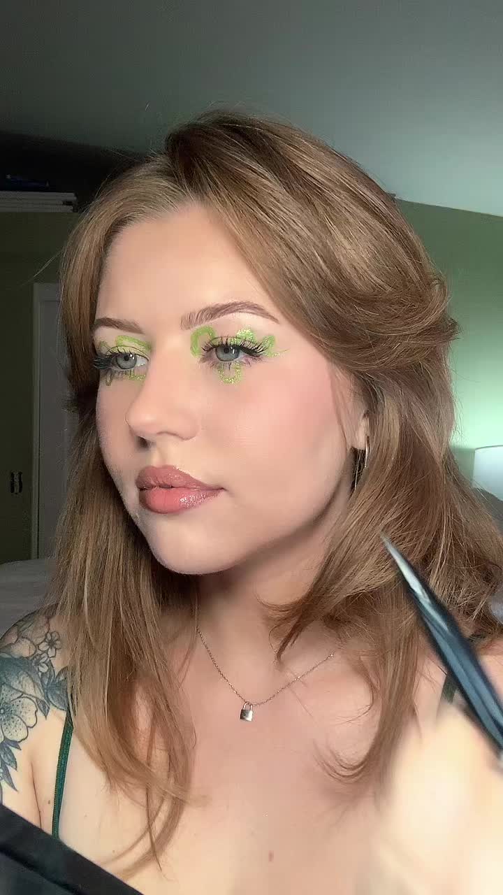 @🧚♀️