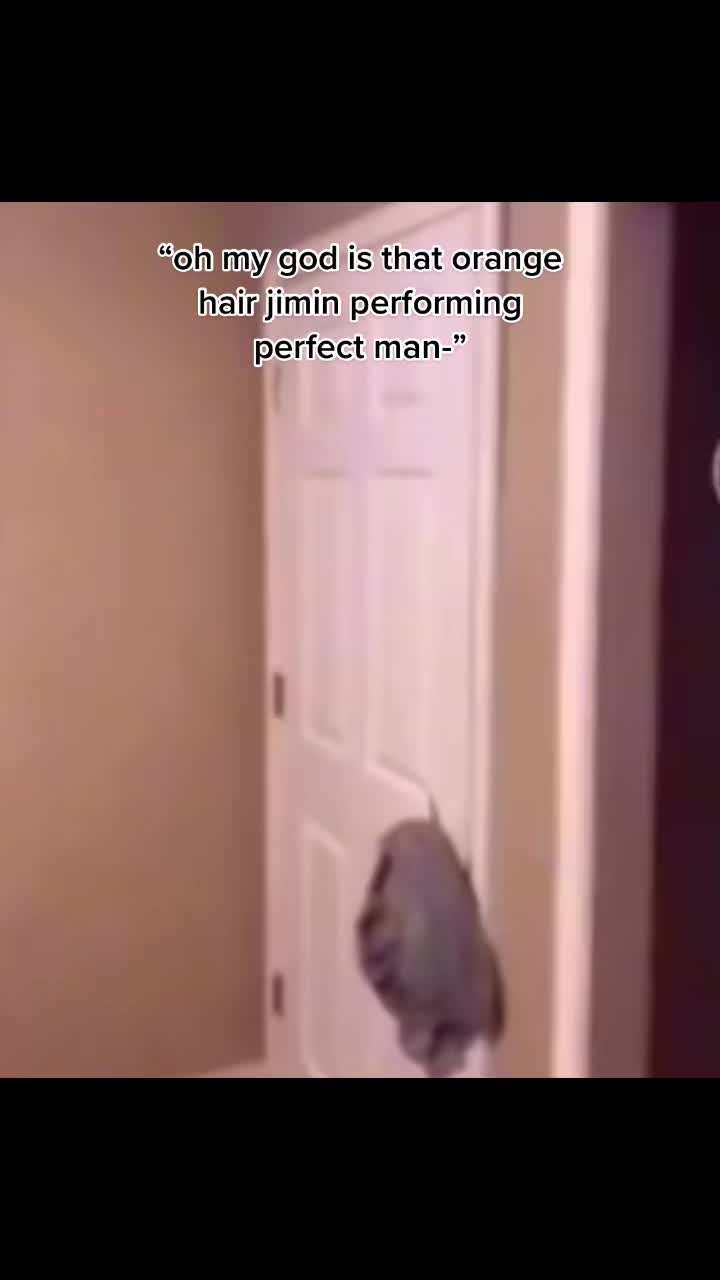 @⁷