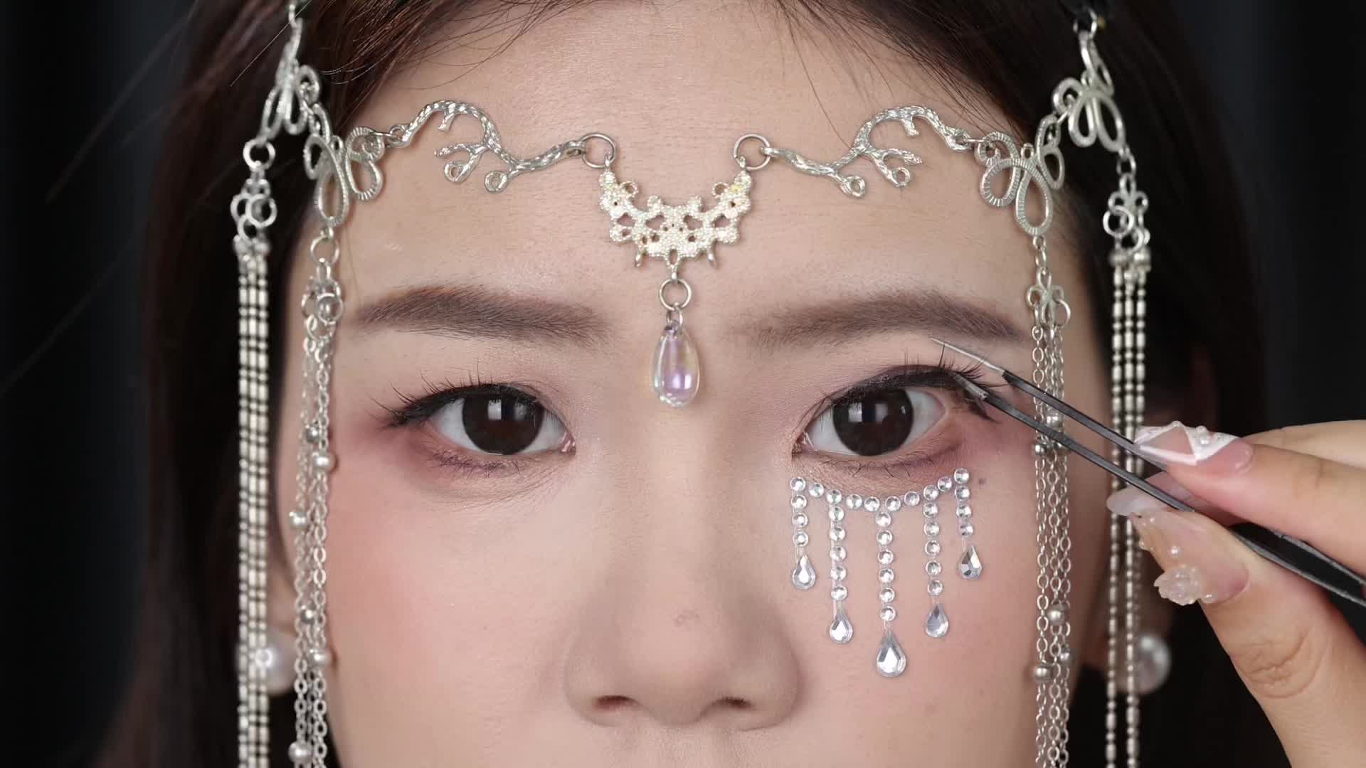 @AKF