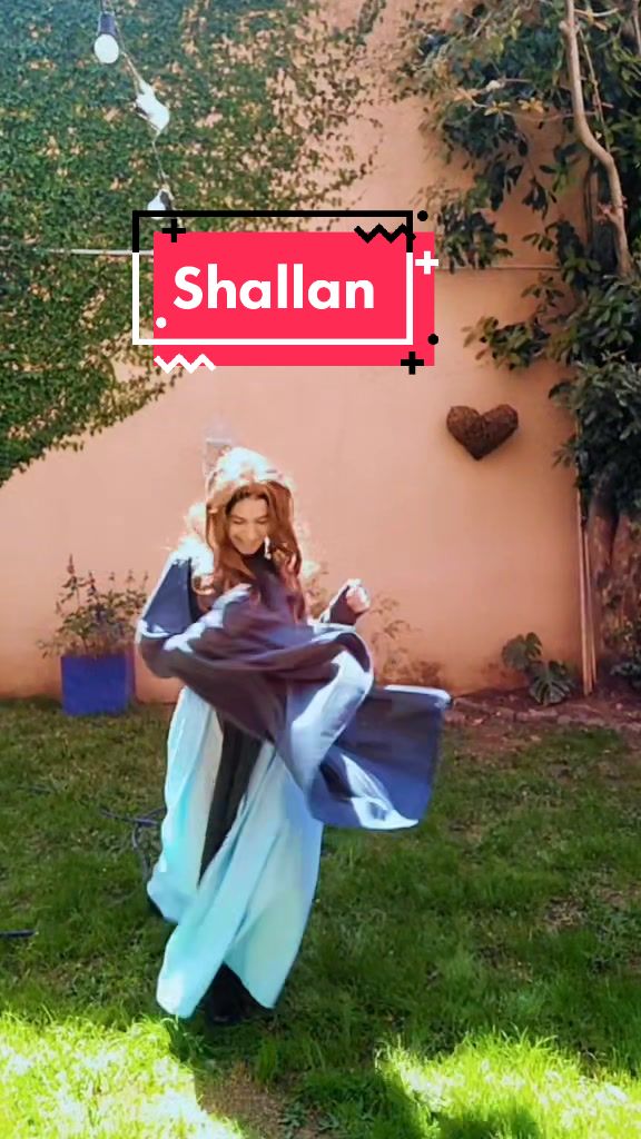 @lamaleluna