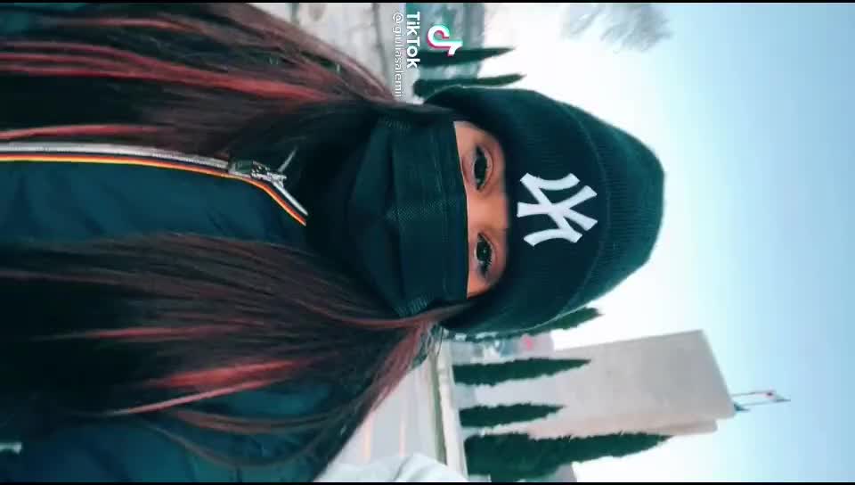 @giulia sar&agrave; salemi