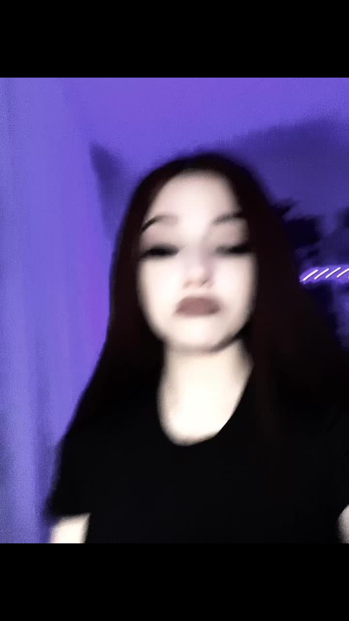 @𝓛💋