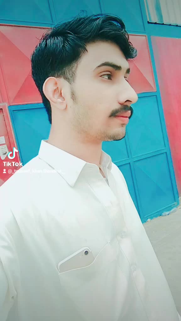 @🐅_Touصeef_🍷_خhaن_🤍💫