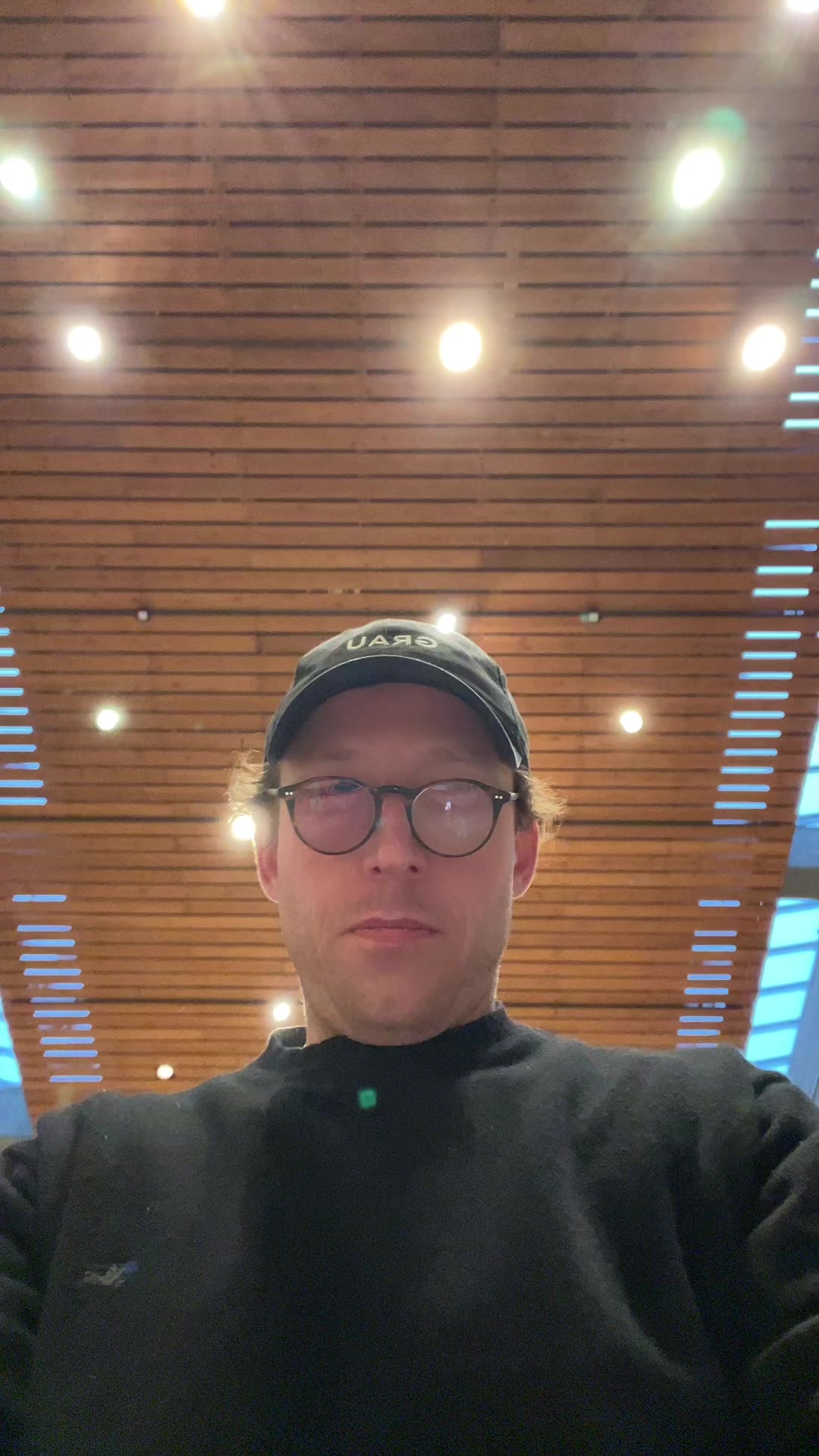 @Johann König