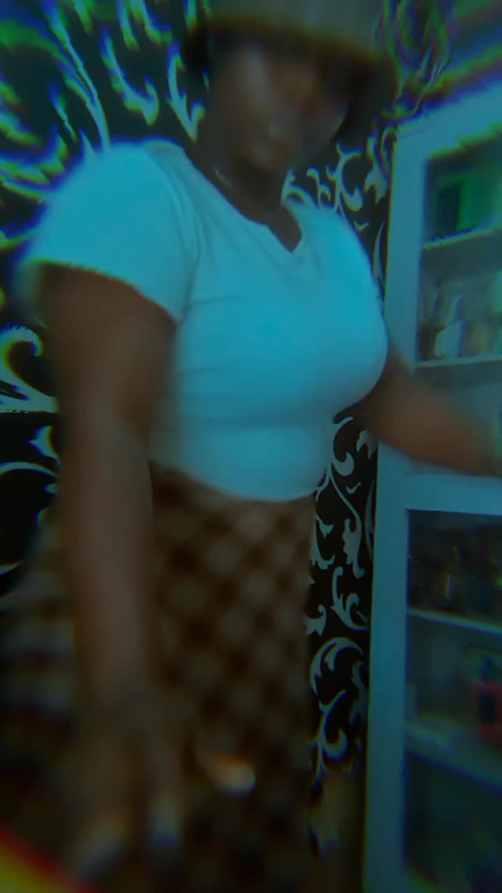 @anumhi