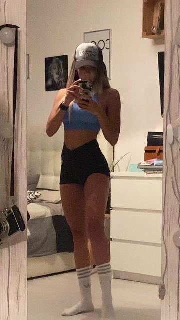 @Falon Vargas 🇨🇷