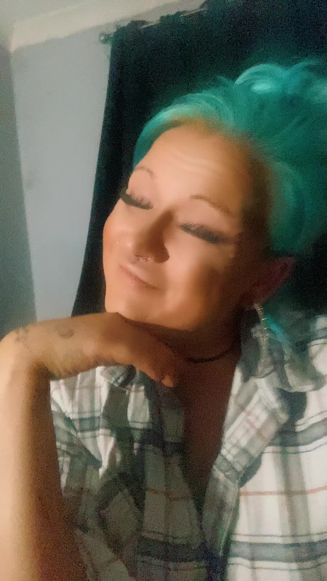 @leonamelanie