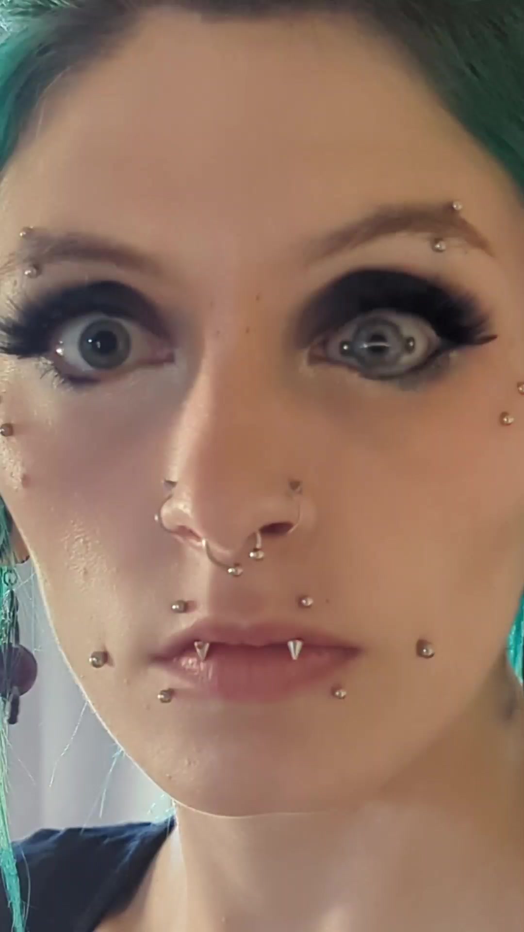 @EyeClops