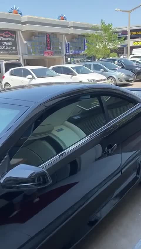 @Tikok