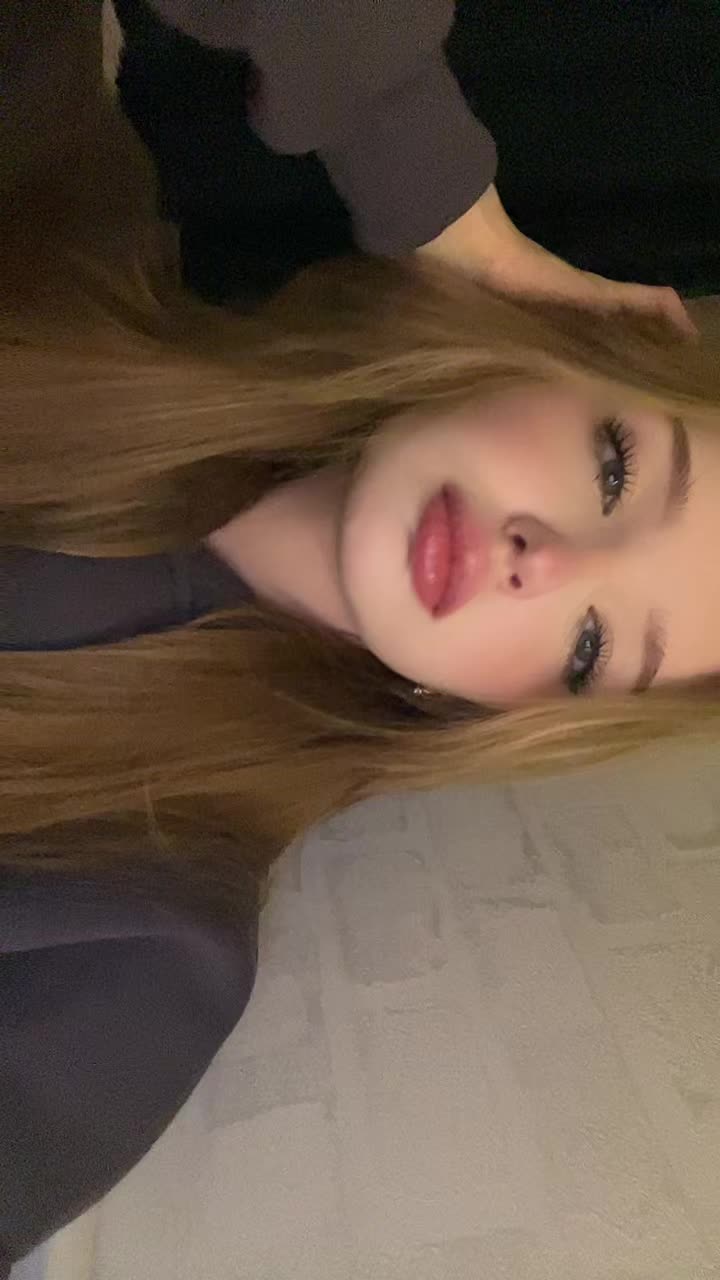 @анечка