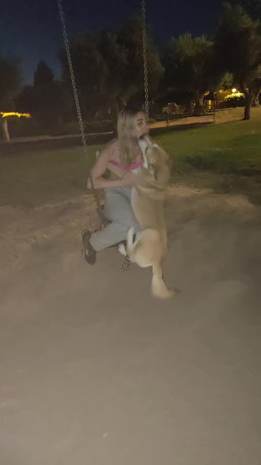 @LuciaMadreDeUnCachorroLobo
