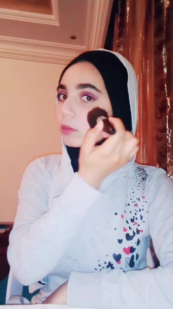 @Eya_hwas