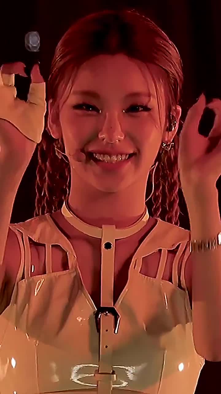 @Sophia