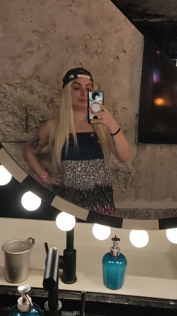 @AlinaModelistaThequeen