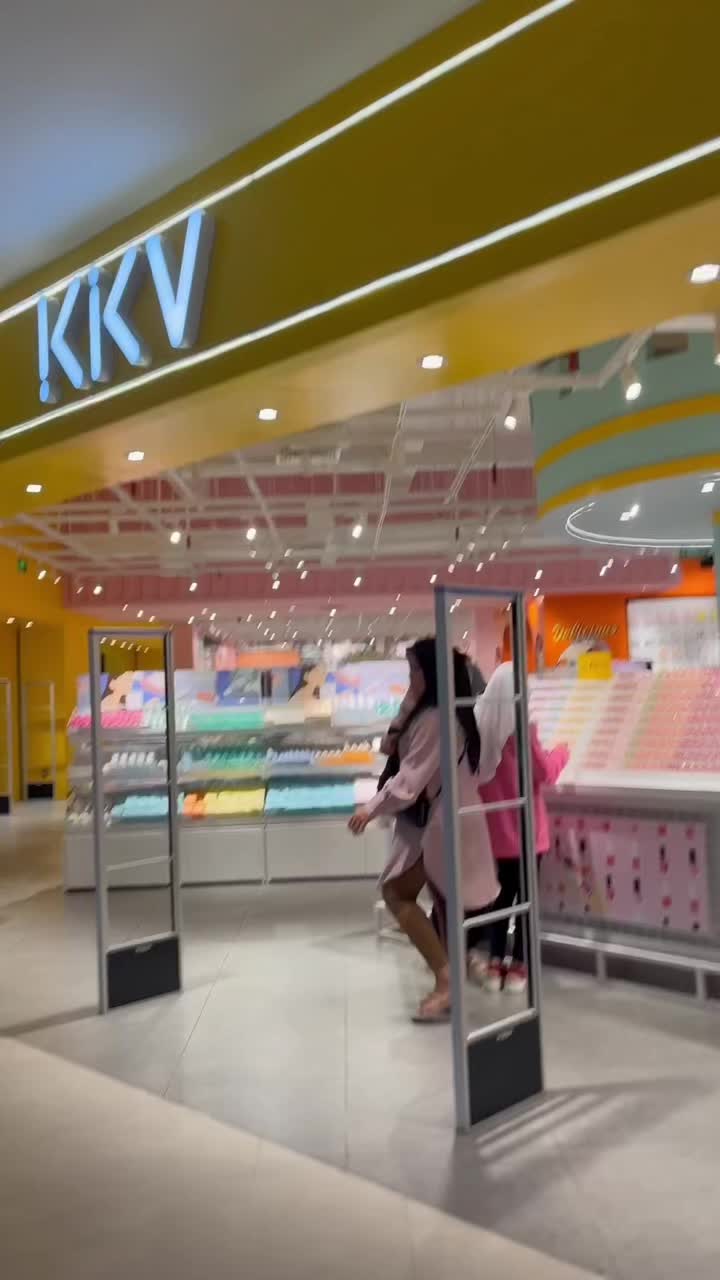@NdiaaJ